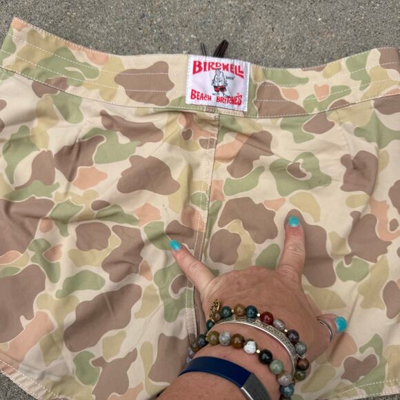 Birdwell Beach Britches Camo Button Fly Lace Tie Cargo Shorts USA Peace Size 12 - Picture 12 of 12